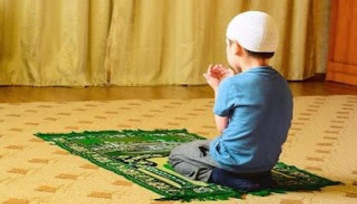Kapan Sebaiknya Anak Mulai Diperintah Shalat?